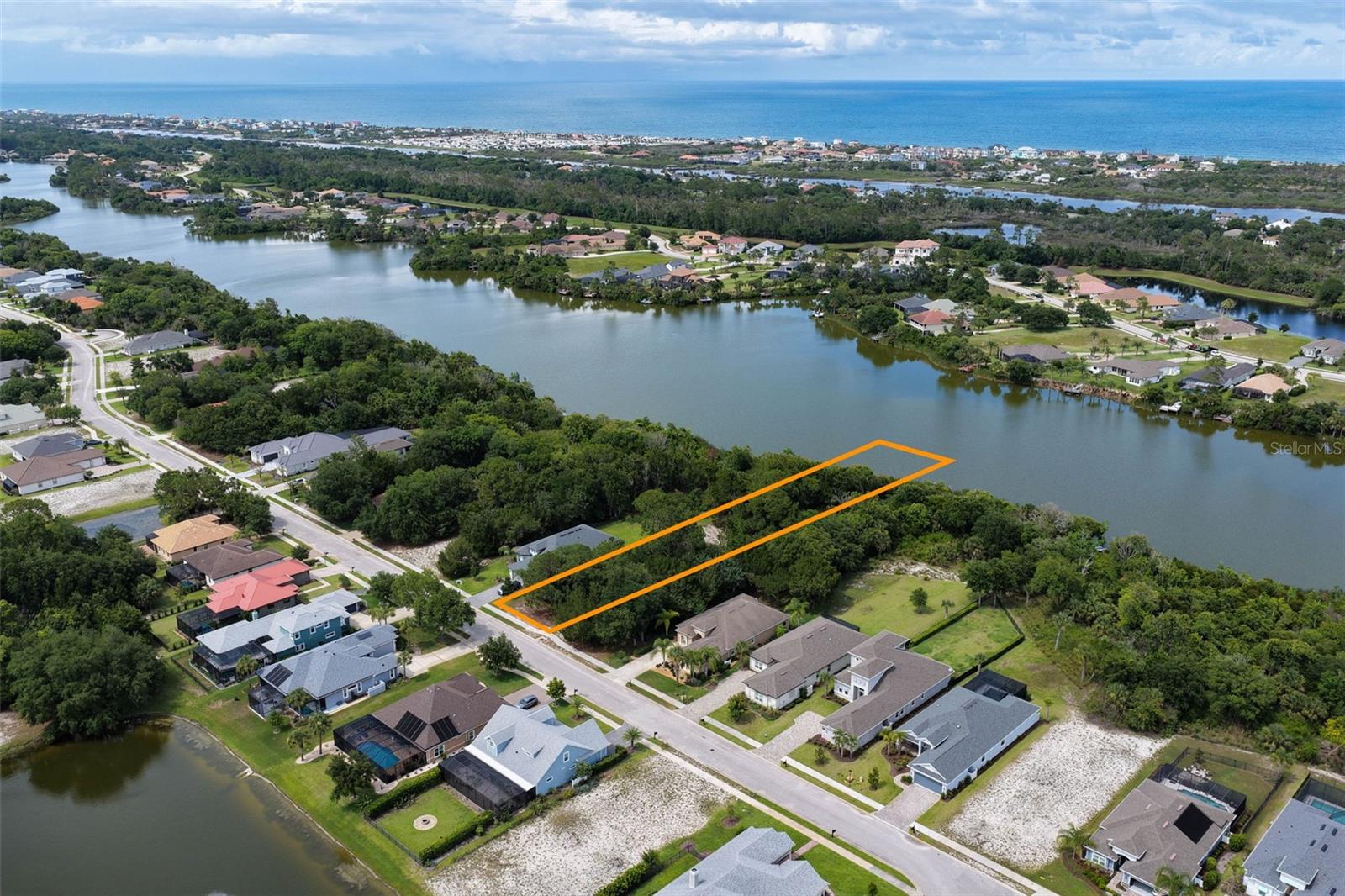 PALM COAST PLANTATION - Land