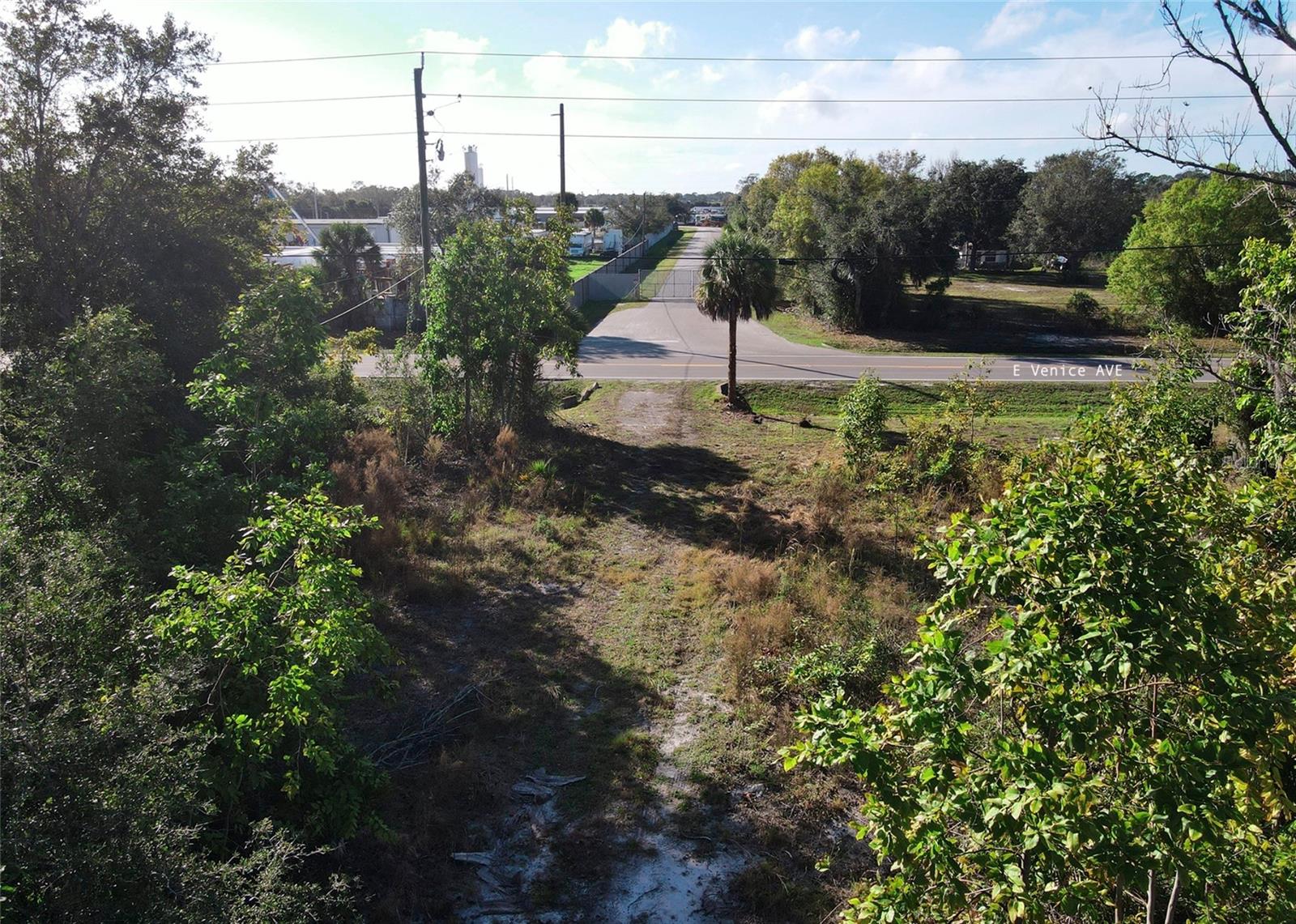 VENICE FARMS - Land