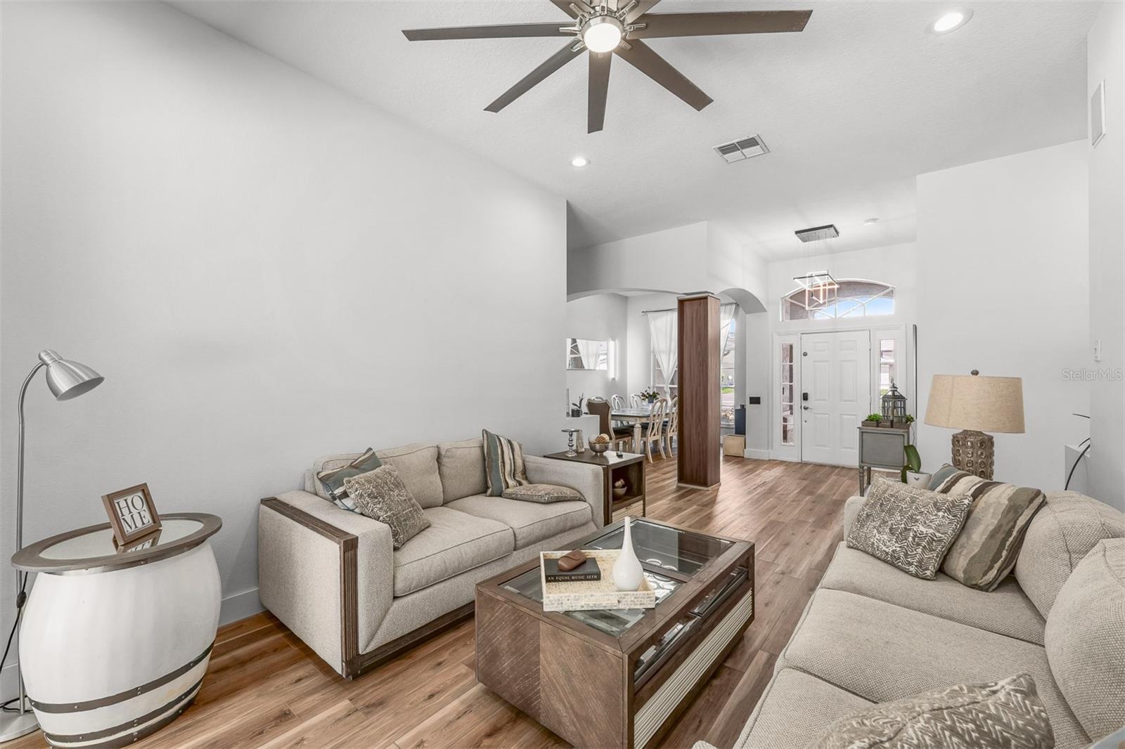 WINDERMERE CHASE PH 01 - Residential