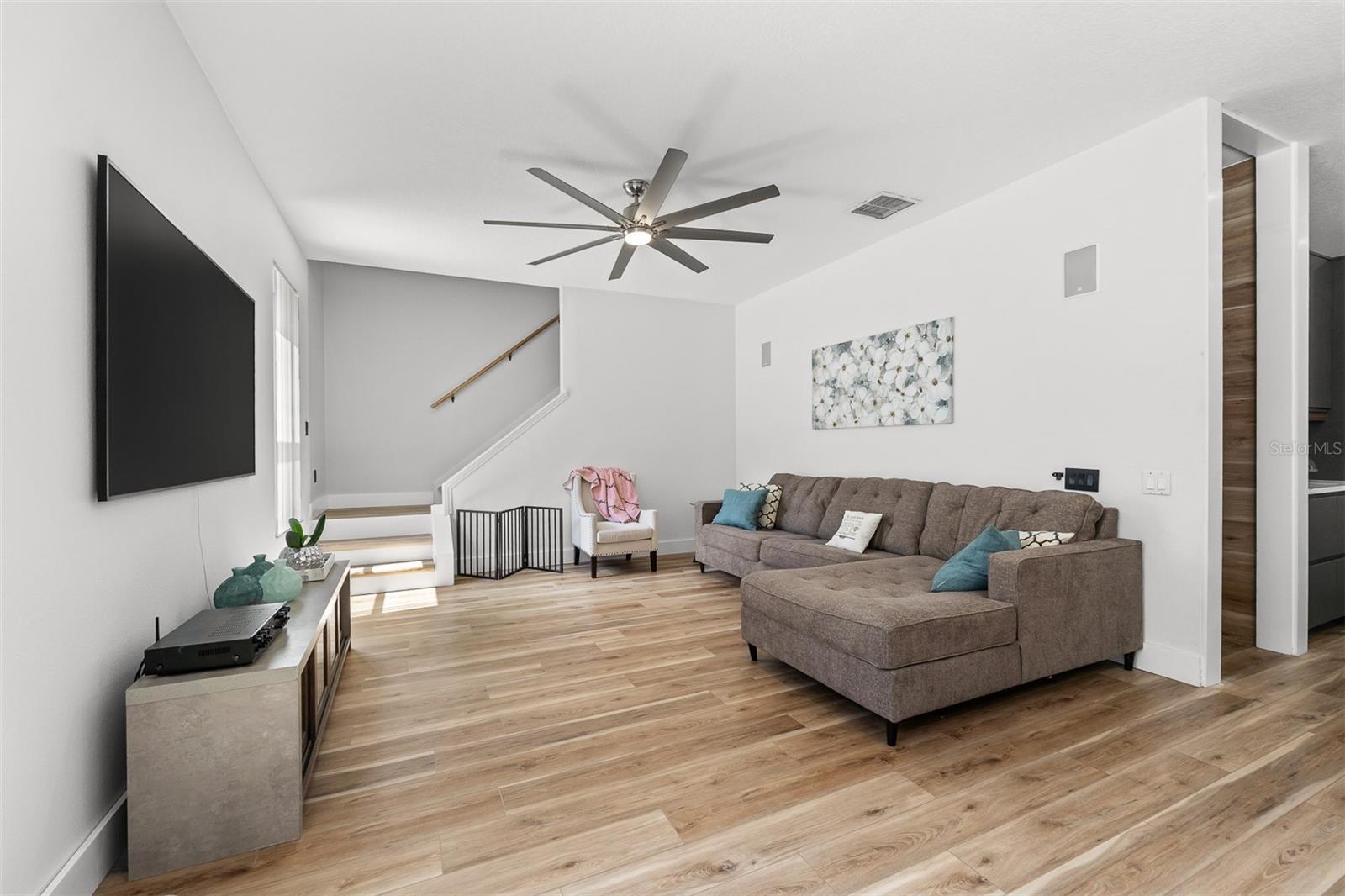 WINDERMERE CHASE PH 01 - Residential