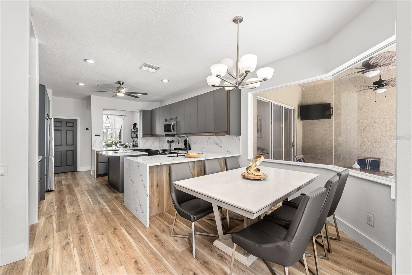 WINDERMERE CHASE PH 01 - Residential