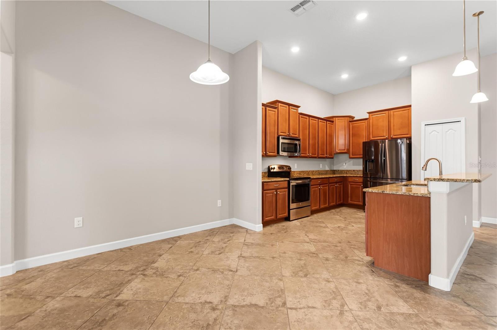 STONEYBROOK SOUTH PH 1 REP OF TRACTS C1 - Residential Lease