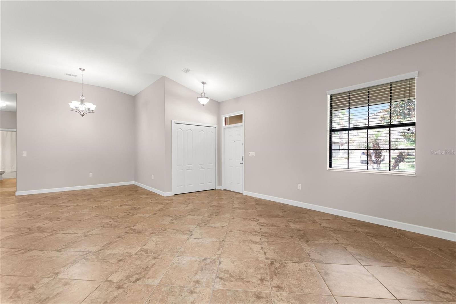 STONEYBROOK SOUTH PH 1 REP OF TRACTS C1 - Residential Lease