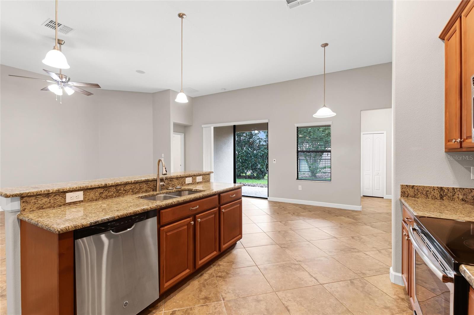 STONEYBROOK SOUTH PH 1 REP OF TRACTS C1 - Residential Lease