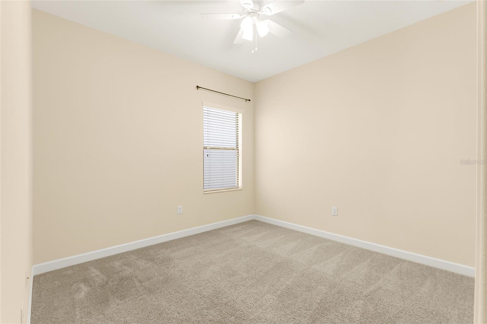 STONEYBROOK SOUTH PH 1 REP OF TRACTS C1 - Residential Lease