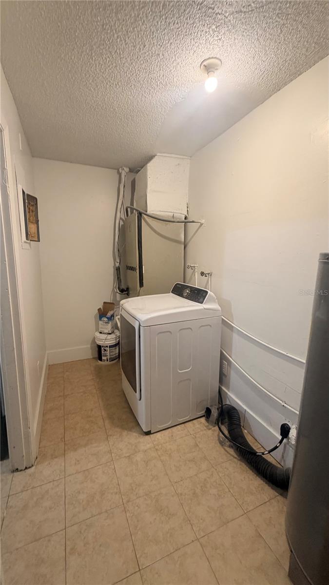 ANGEBILT ADD - Residential Lease