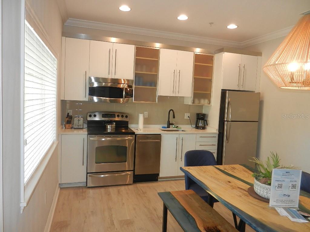 BEACH CLUB AT SIESTA KEY - Residential