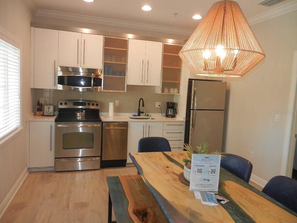 BEACH CLUB AT SIESTA KEY - Residential