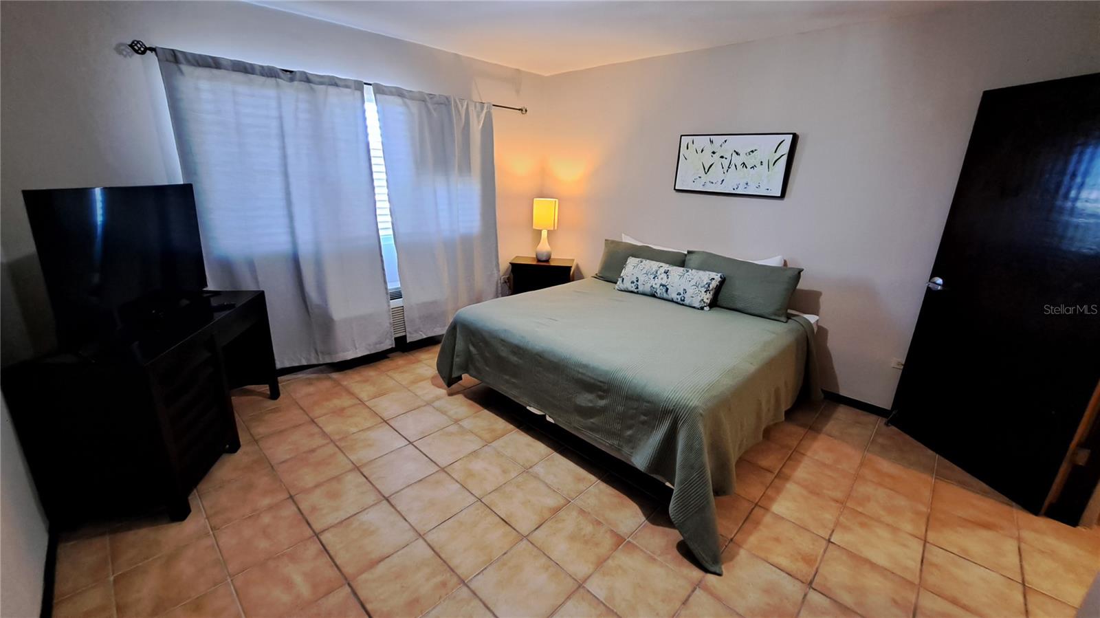 ISABELA BEACH COURT - Residential