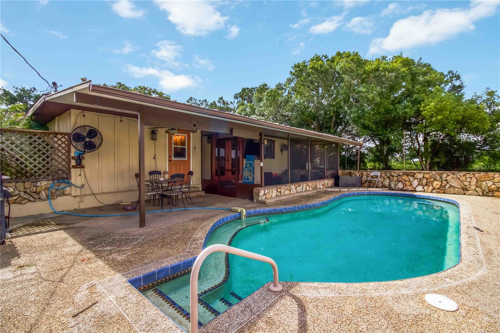 SAN JOSE ESTATES - Residential