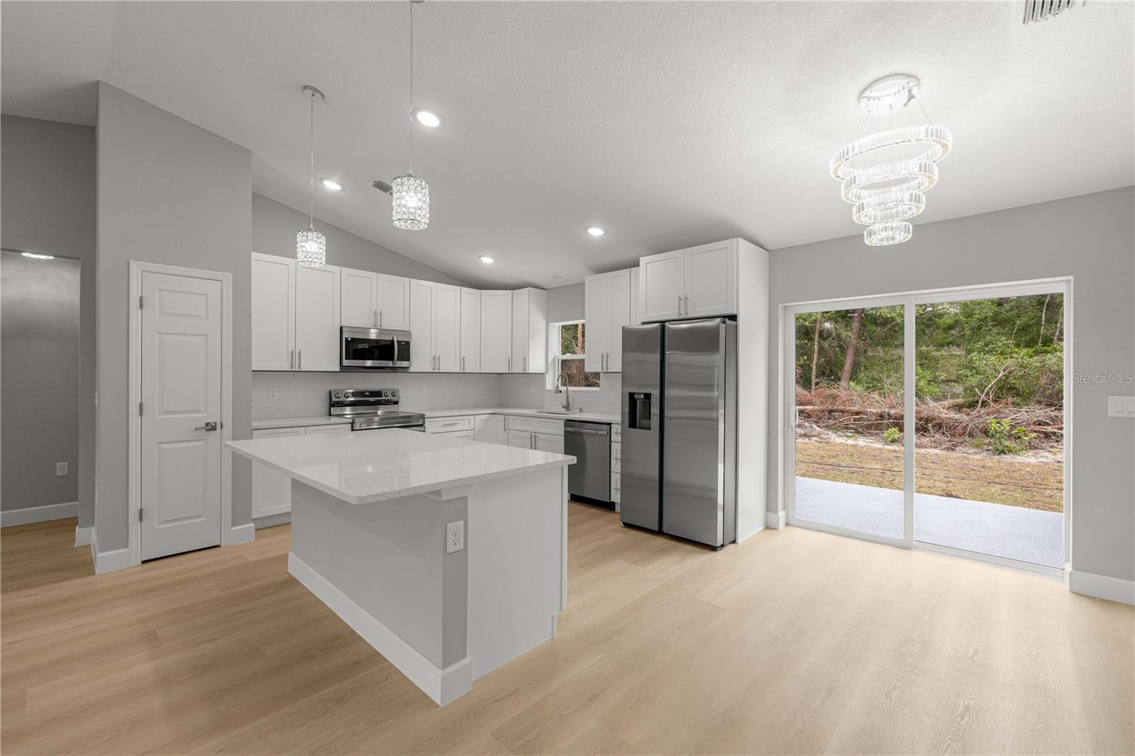SILVER SPGS SHORES UN 38 - Residential
