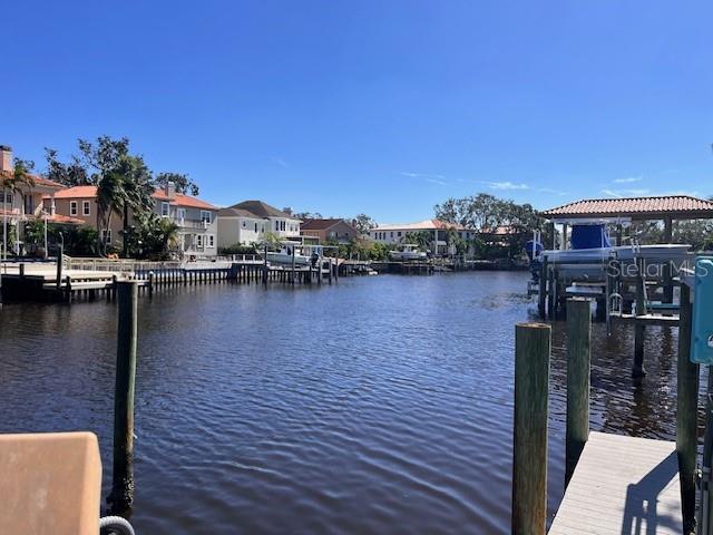 DAVIS ISLANDS PB10 PG52 TO 57 - Residential
