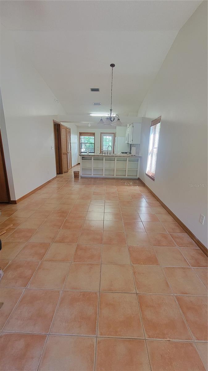 VINEYARD CONDO PH 04 - Residential