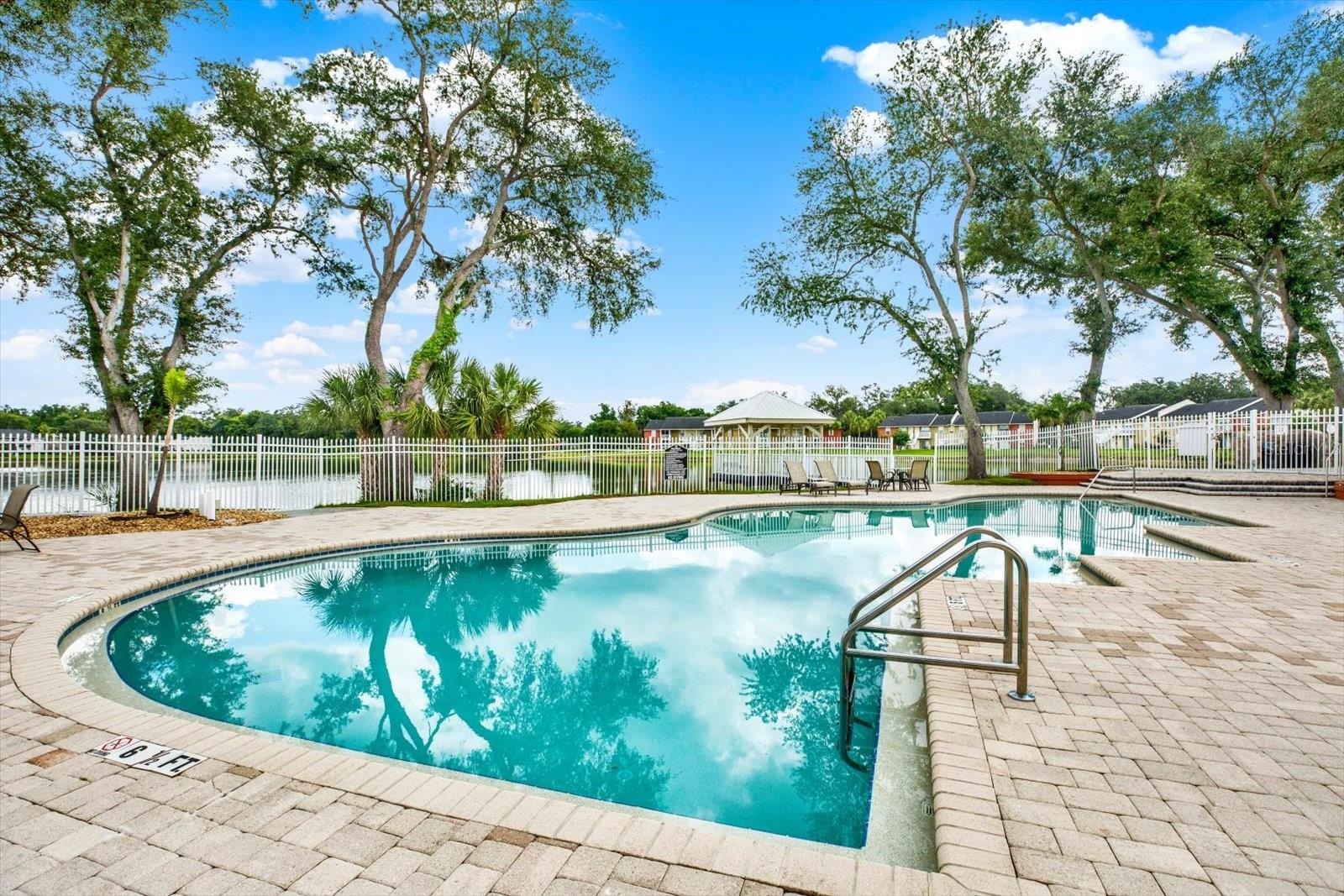 PARK LAKE AT PARSONS A CONDOMI - Residential