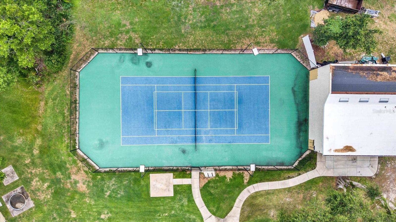 PARK LAKE AT PARSONS A CONDOMI - Residential