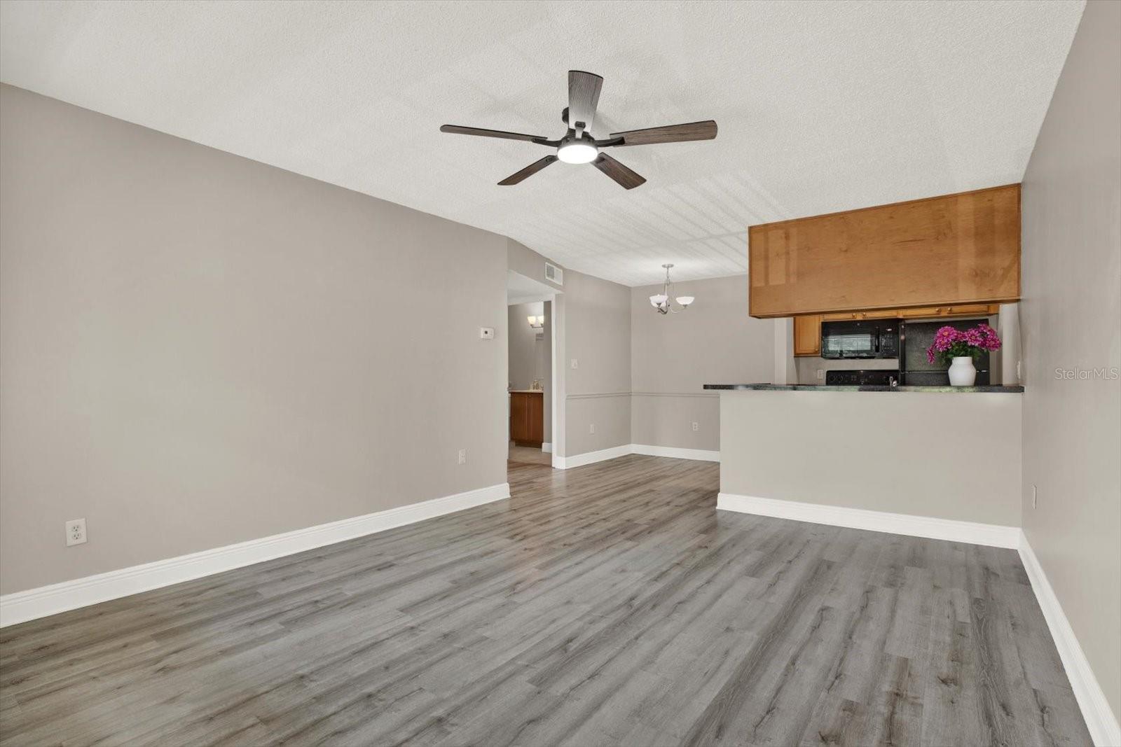 PARK LAKE AT PARSONS A CONDOMI - Residential