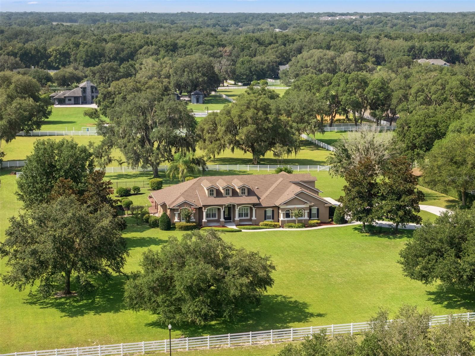 BLUEGRASS ESTATES - Residential