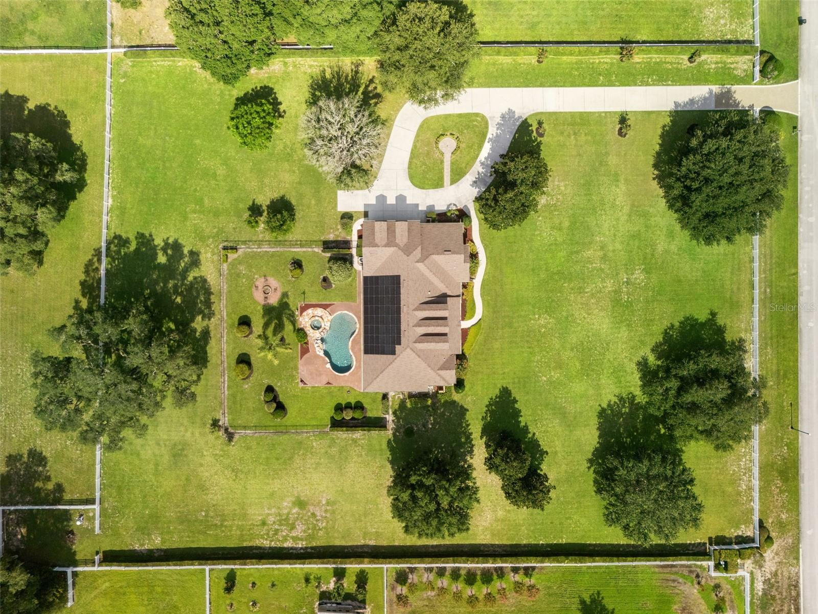 BLUEGRASS ESTATES - Residential