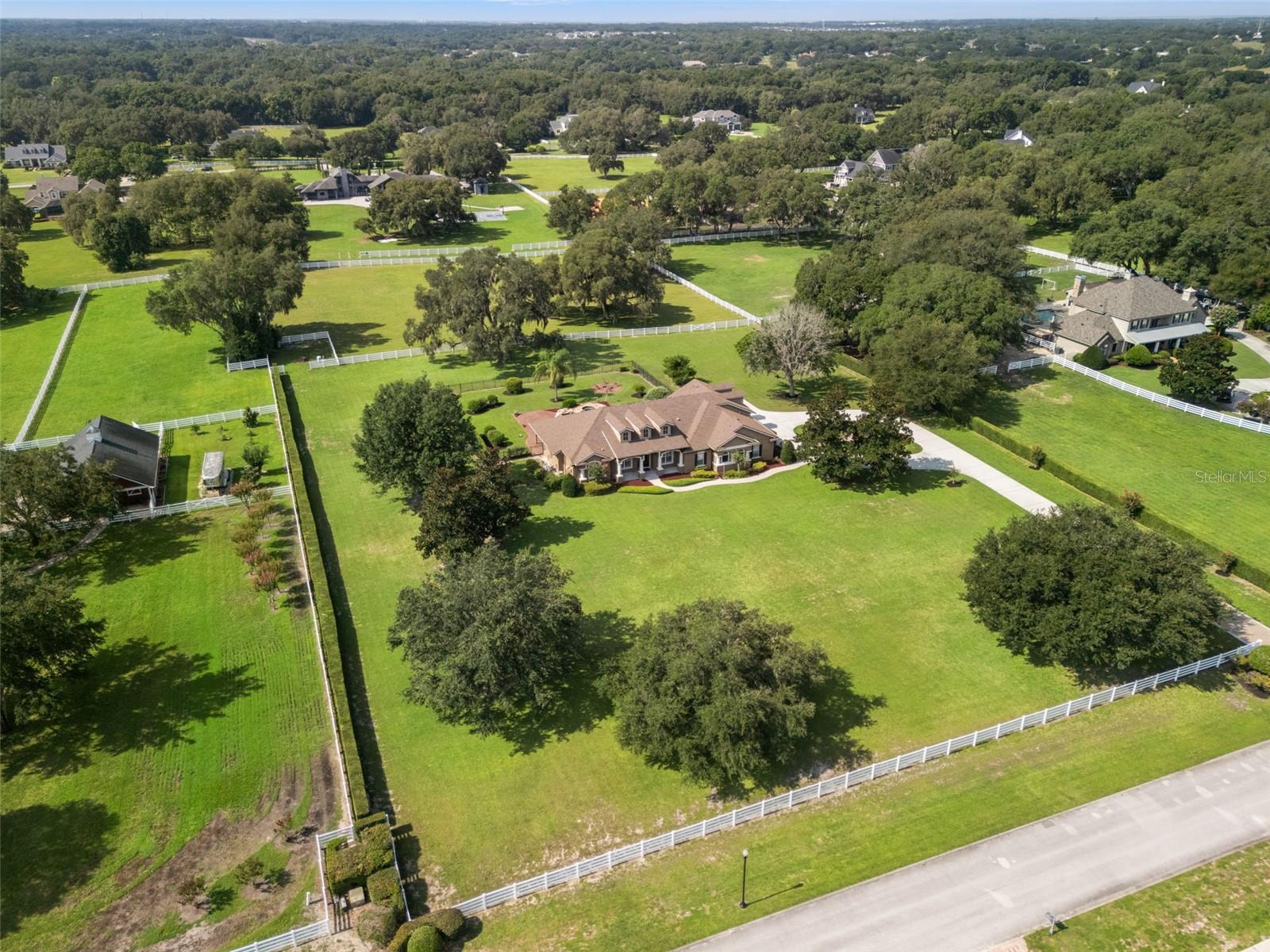 BLUEGRASS ESTATES - Residential