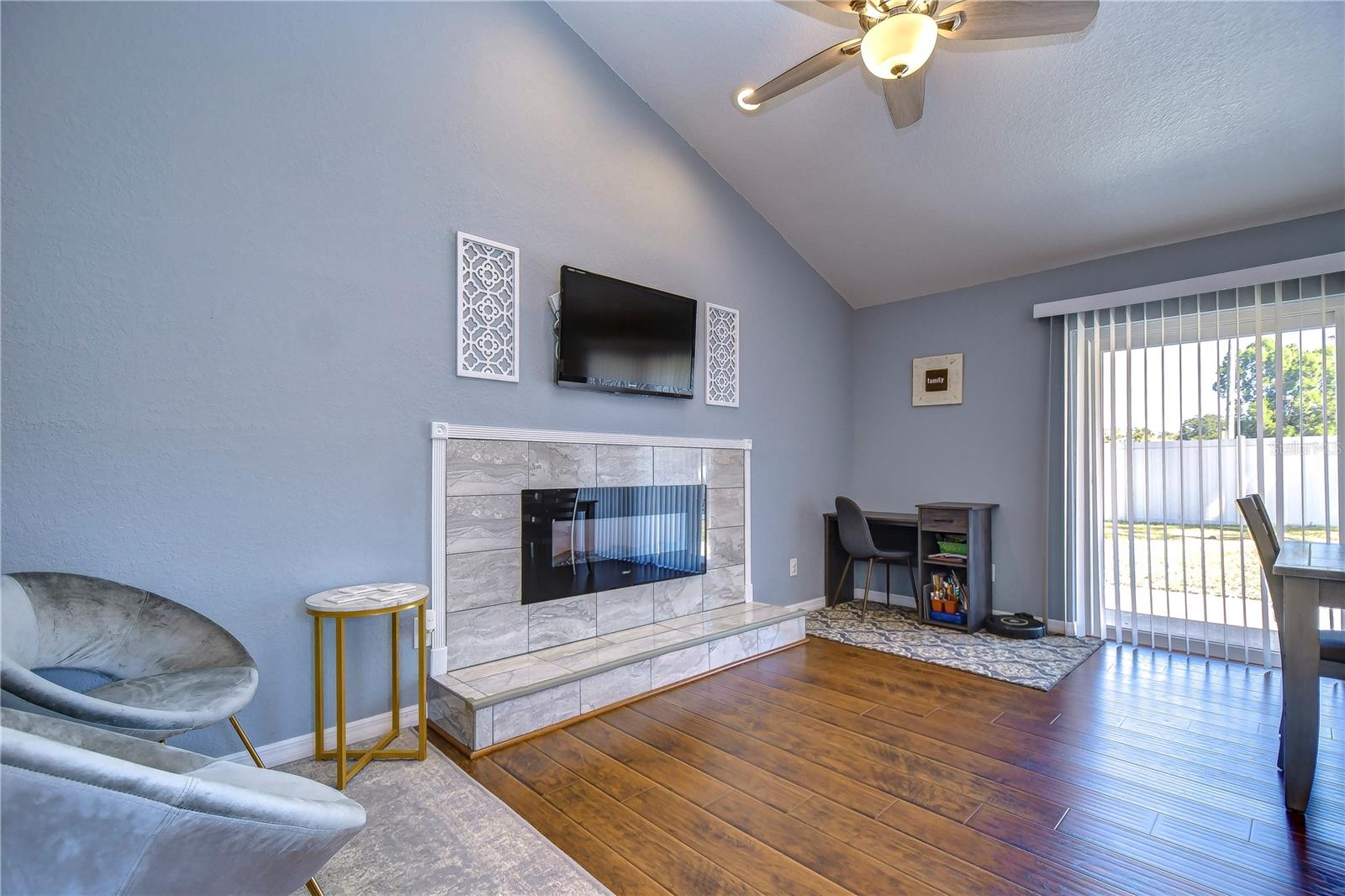 SOUTHWOOD HILLS UNIT 14 - Residential