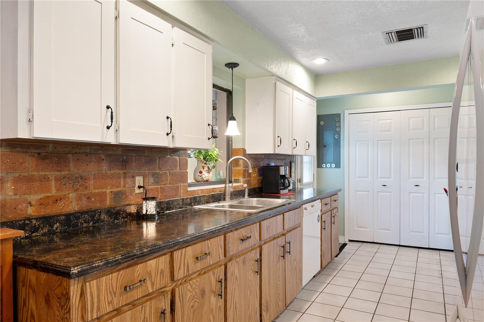 CAMPBELL HEIGHTS - Residential