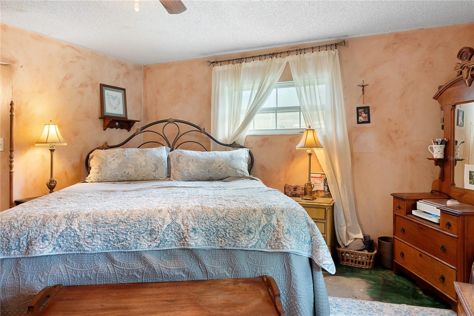 CAMPBELL HEIGHTS - Residential