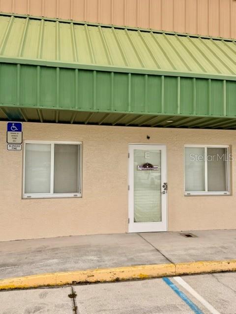 VENICE BUS SUITES 1 - Commercial Sale