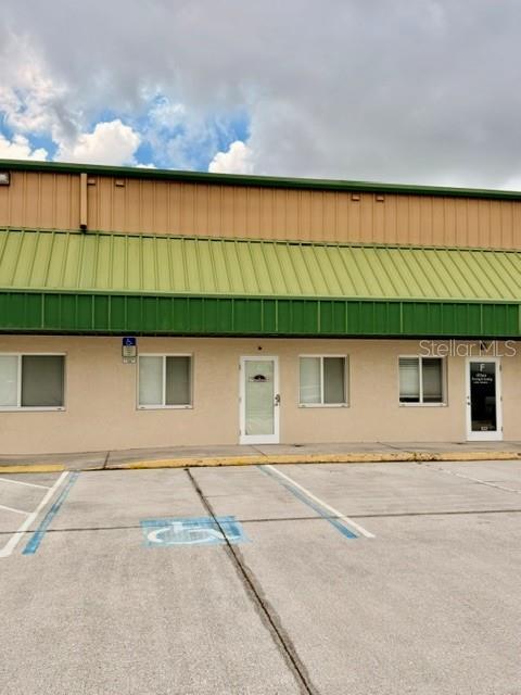 VENICE BUS SUITES 1 - Commercial Sale