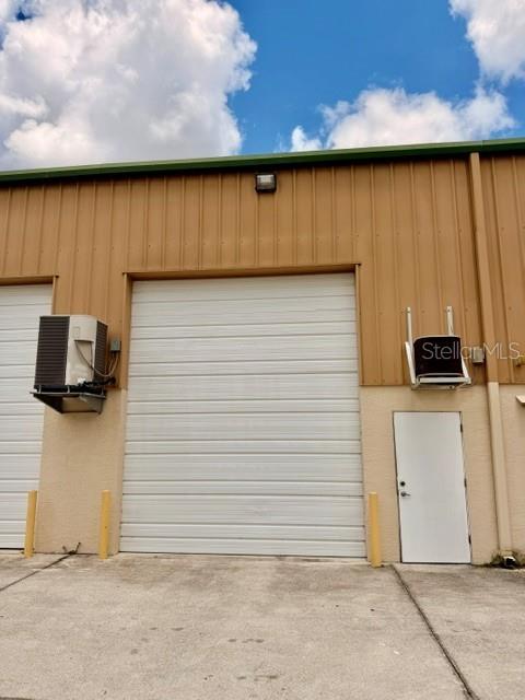 VENICE BUS SUITES 1 - Commercial Sale