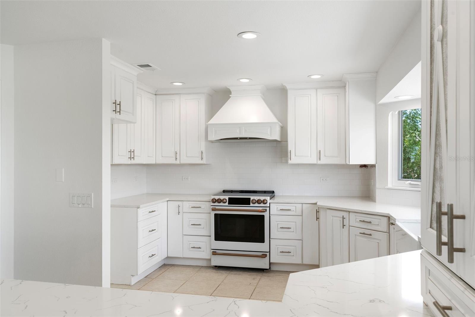 PLACIDA POINT - Residential
