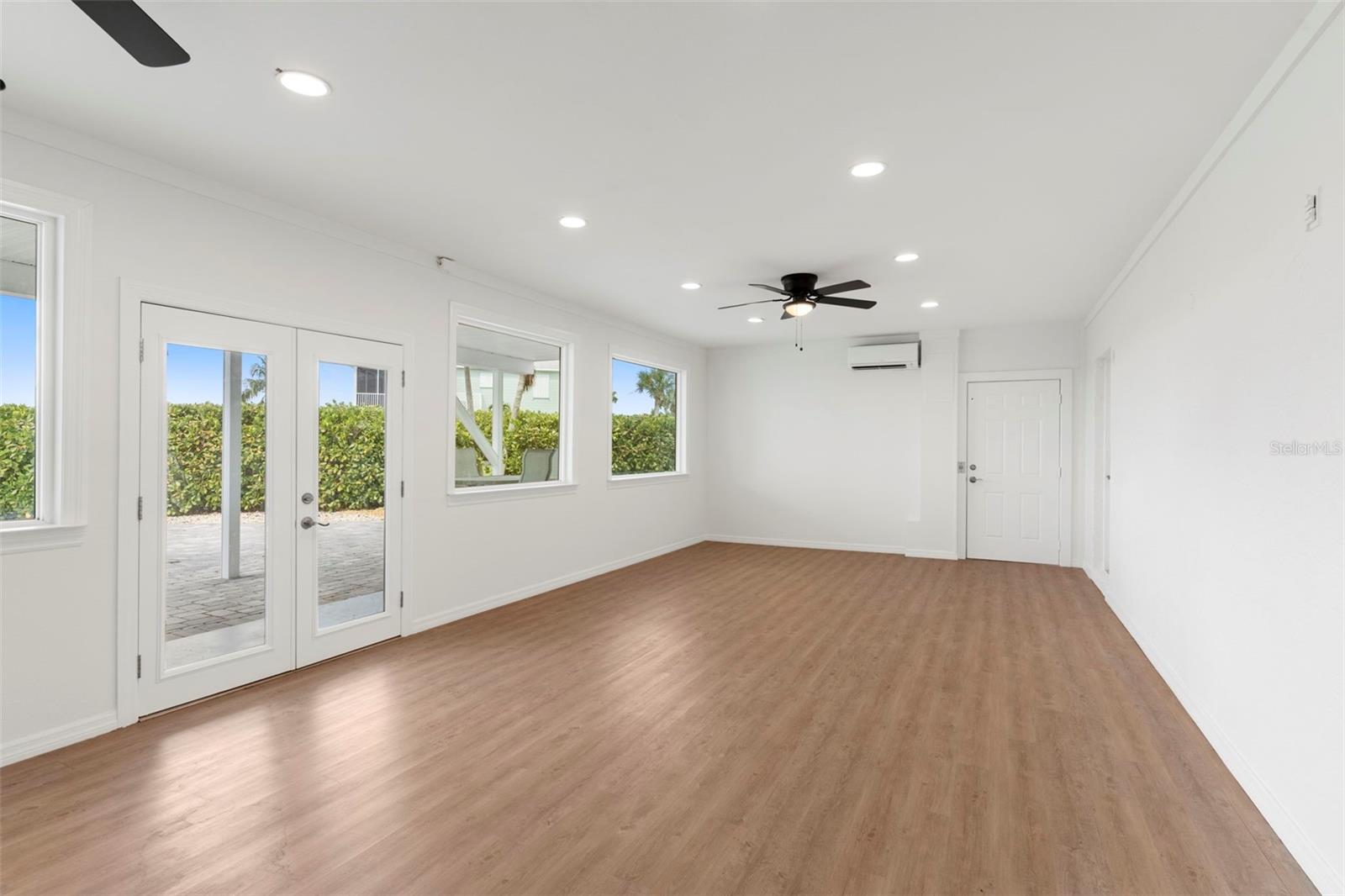 PLACIDA POINT - Residential
