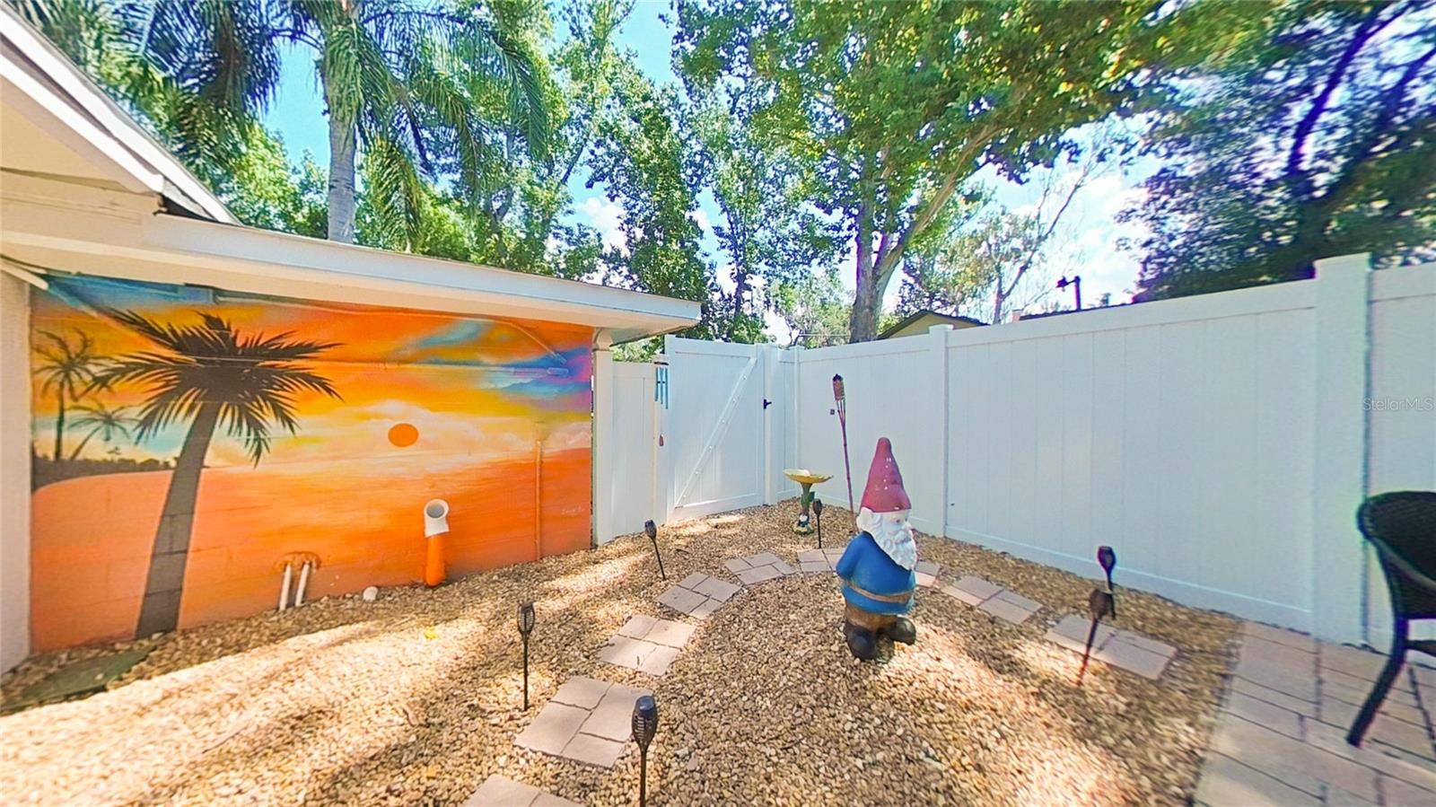 ACREAGE & UNREC - Residential