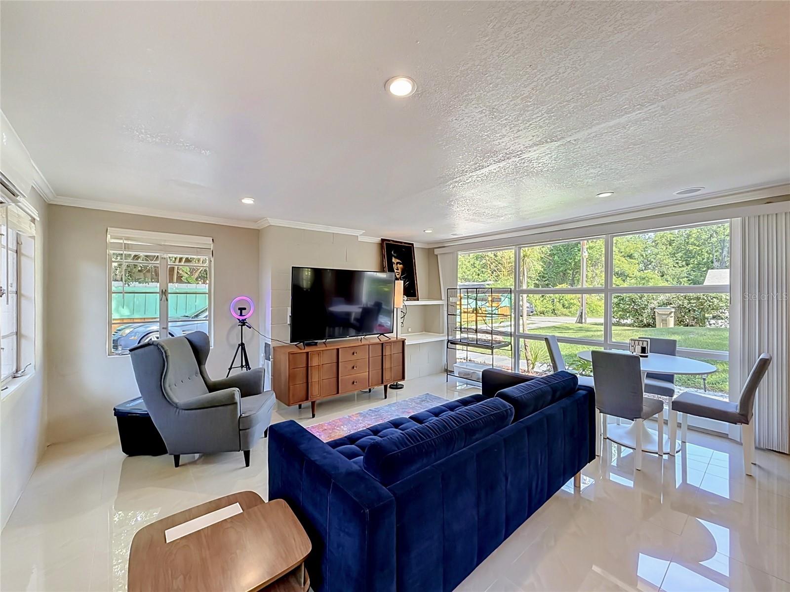 ACREAGE & UNREC - Residential