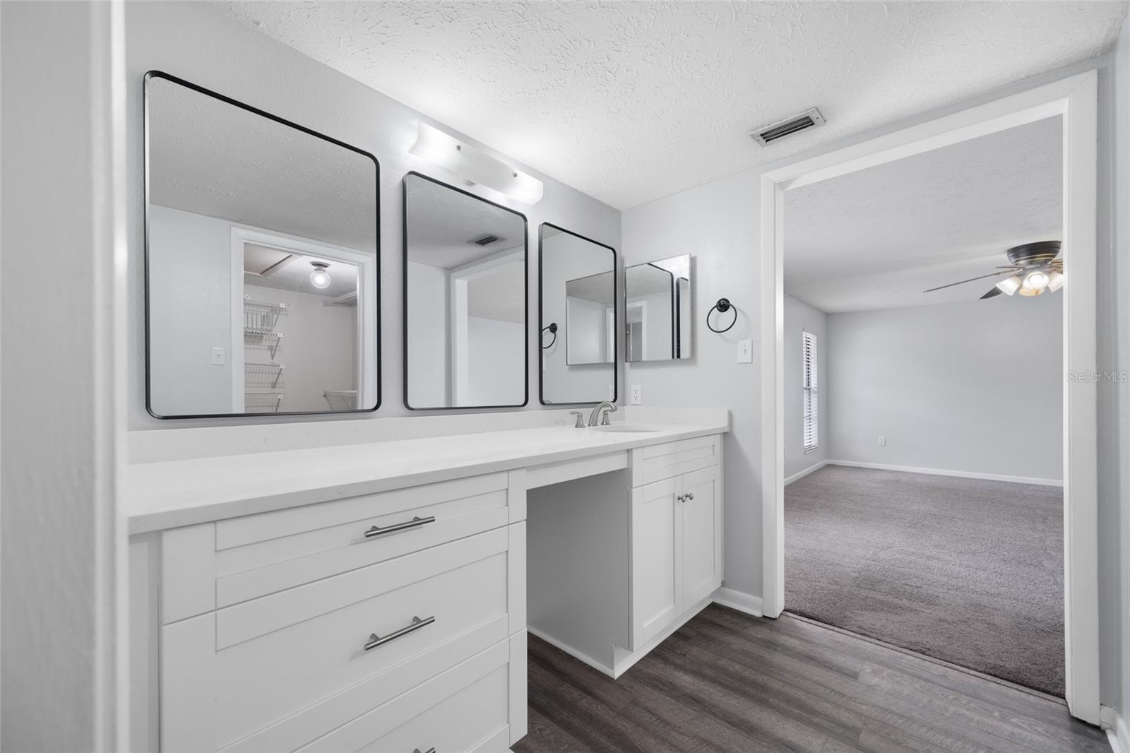 COUNTRY PLACE UNIT IV A - Residential