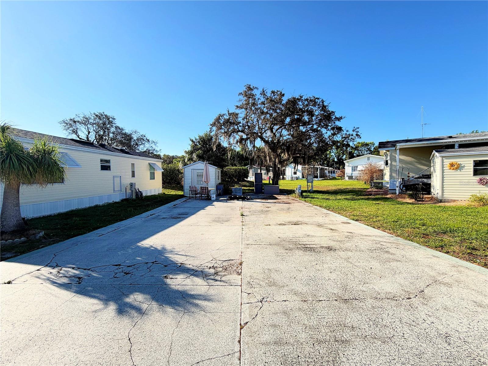 SOUTH SHORE RESORT AN RV CONDO - Land