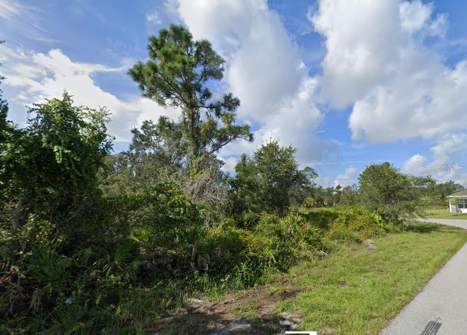 PUNTA GORDA ISLES SEC 23 - Land