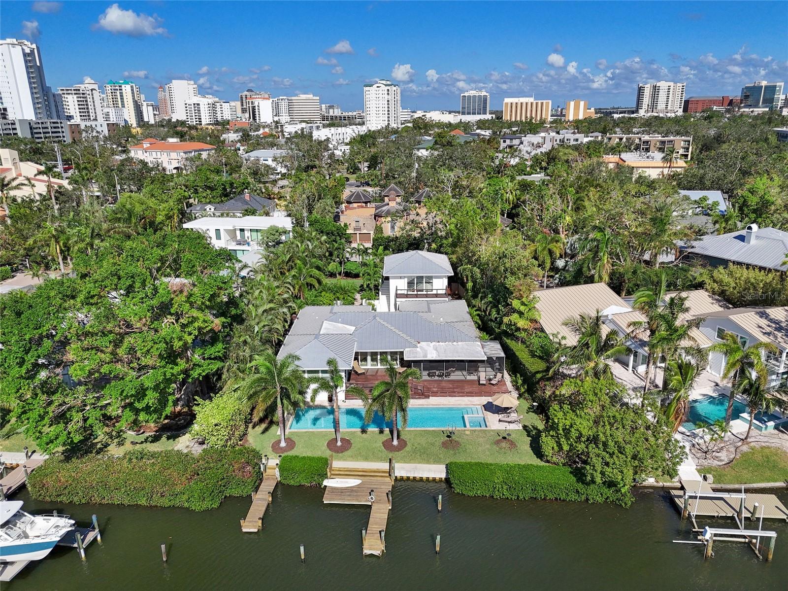 STRONGS POINT - Residential