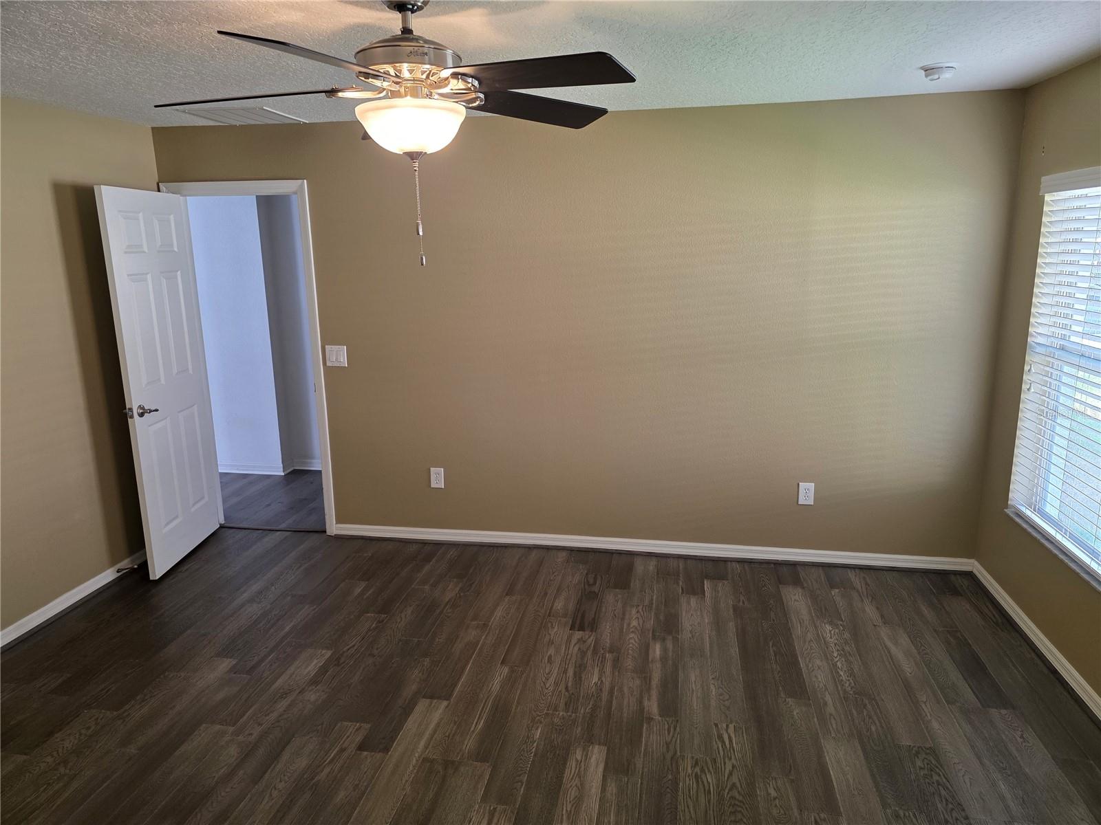 AVALON PARK NORTHWEST VILLAGE PH 02-4 - Residential Lease