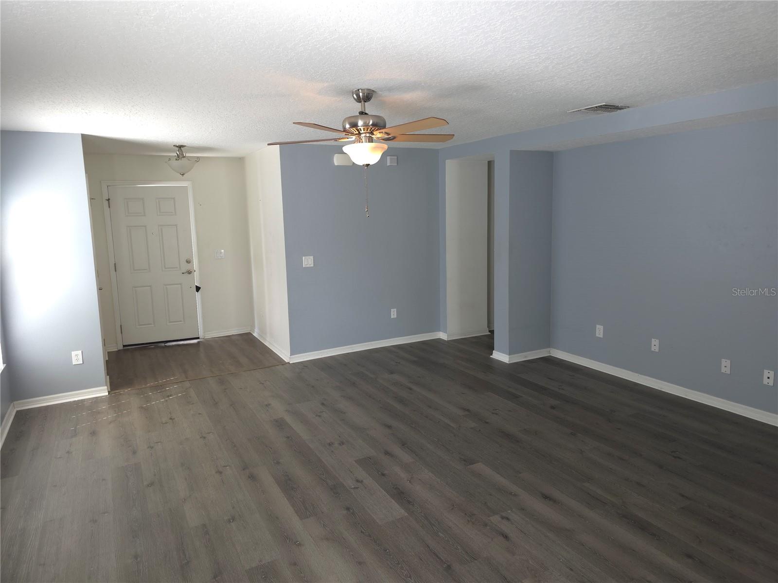 AVALON PARK NORTHWEST VILLAGE PH 02-4 - Residential Lease