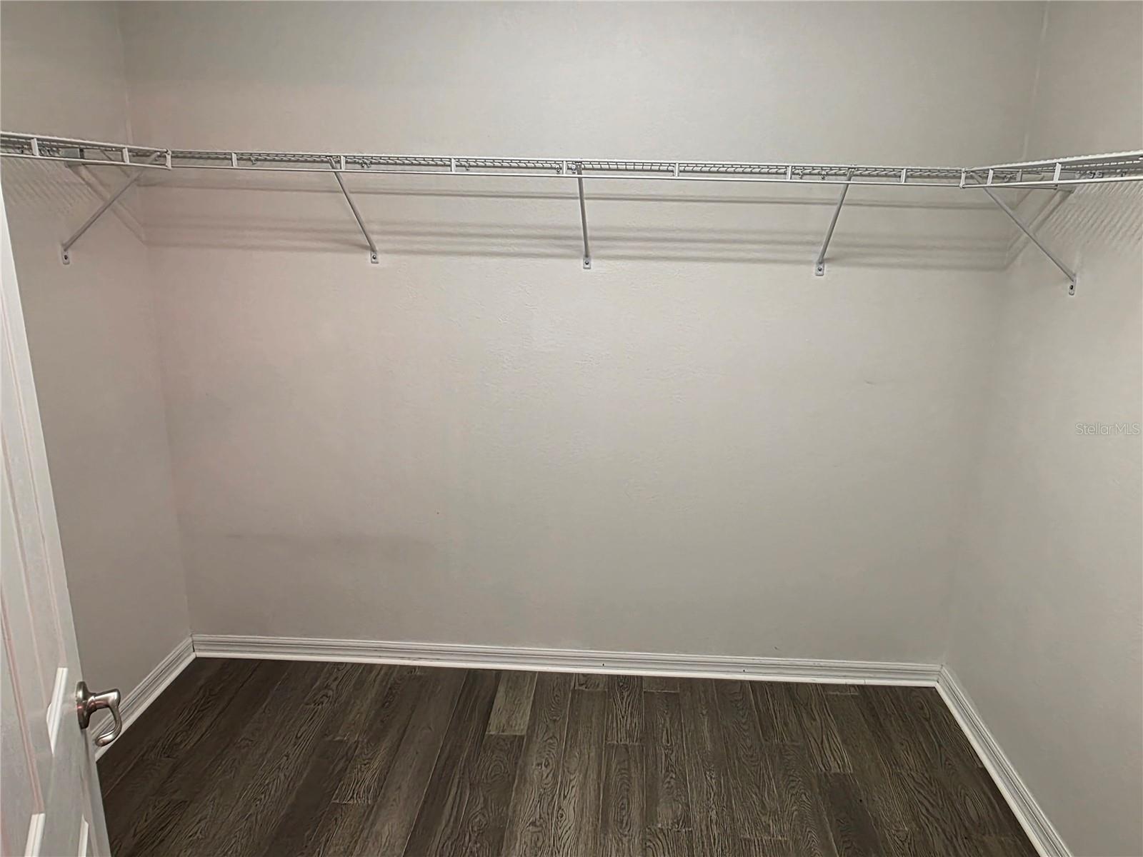 AVALON PARK NORTHWEST VILLAGE PH 02-4 - Residential Lease