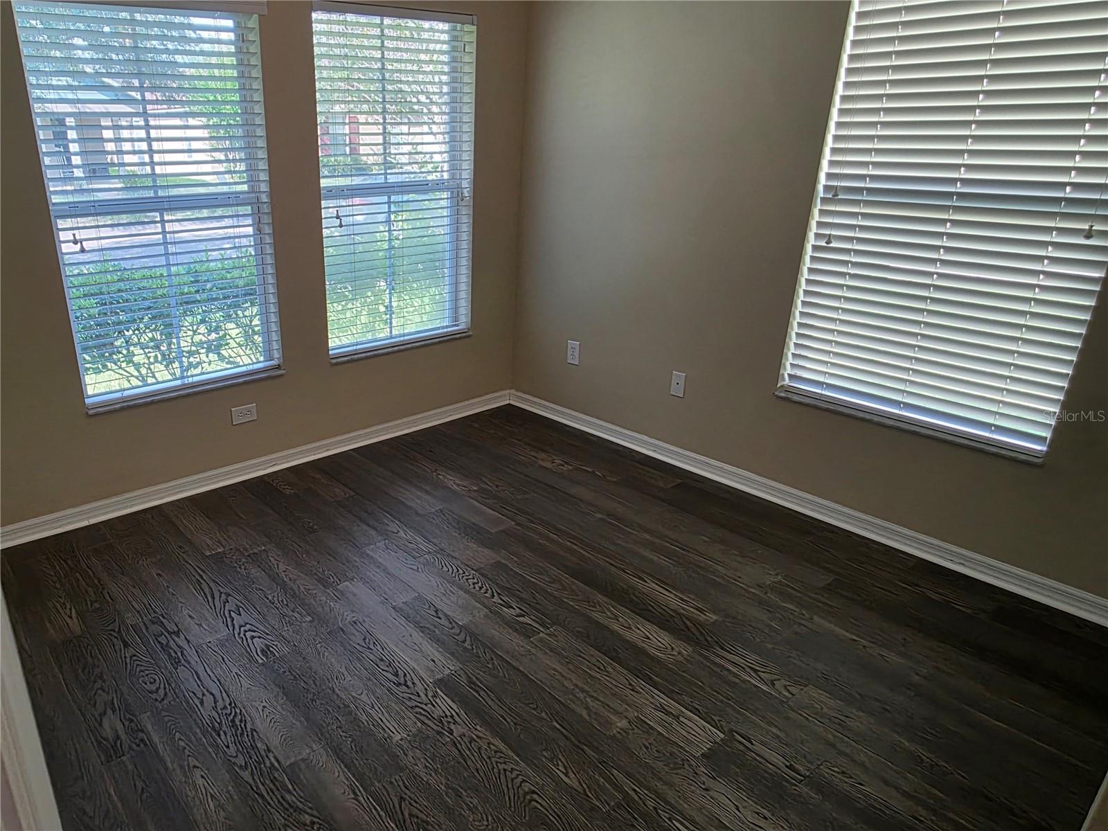 AVALON PARK NORTHWEST VILLAGE PH 02-4 - Residential Lease