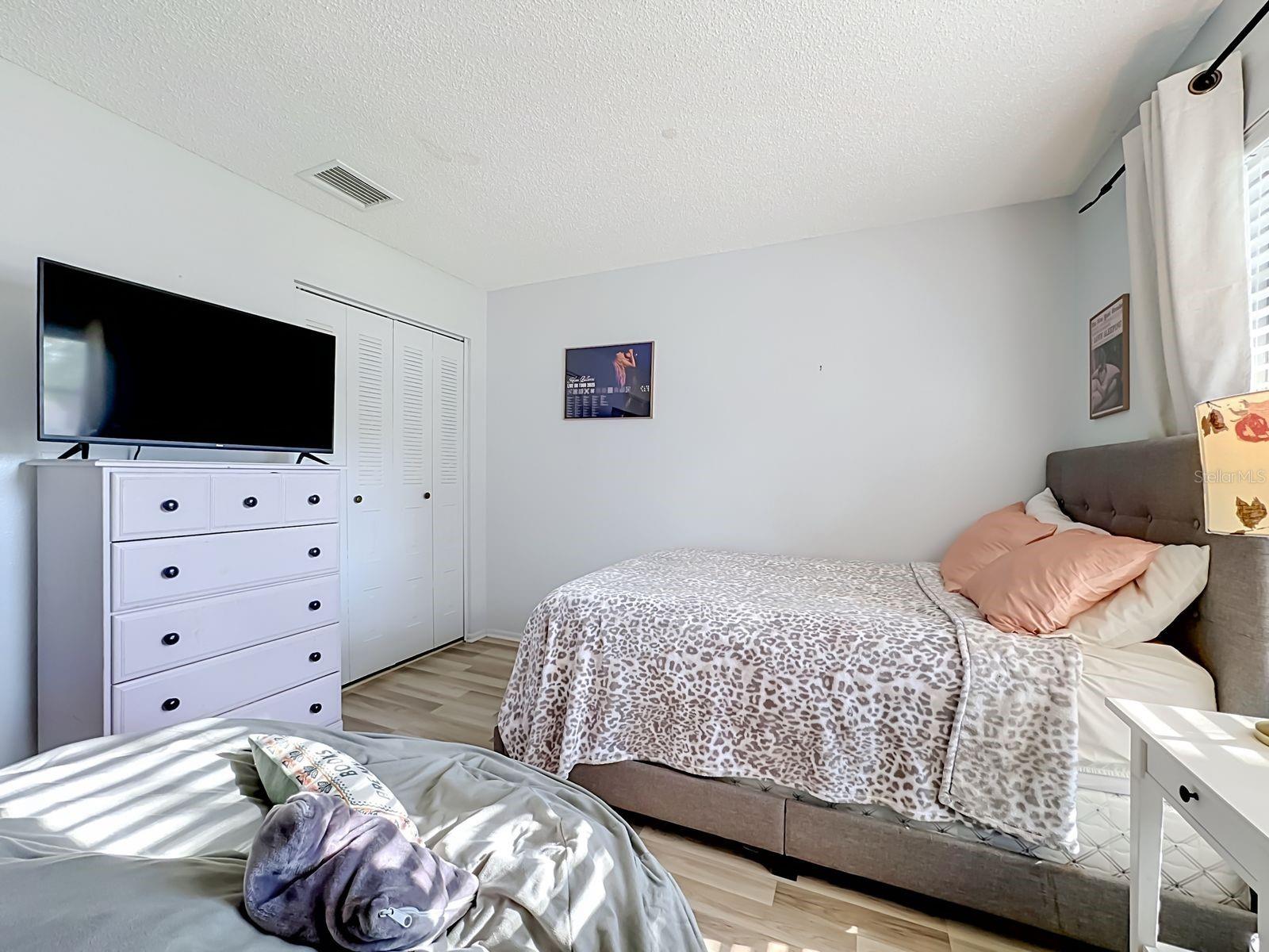 MEADOWBROOKE AT SUMMERFIELD UN - Residential