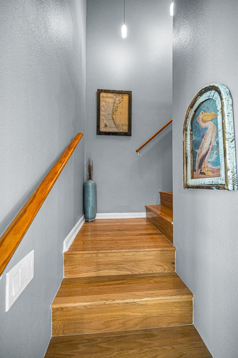 WINDRUSH COVE PH 1 CONDO - Residential