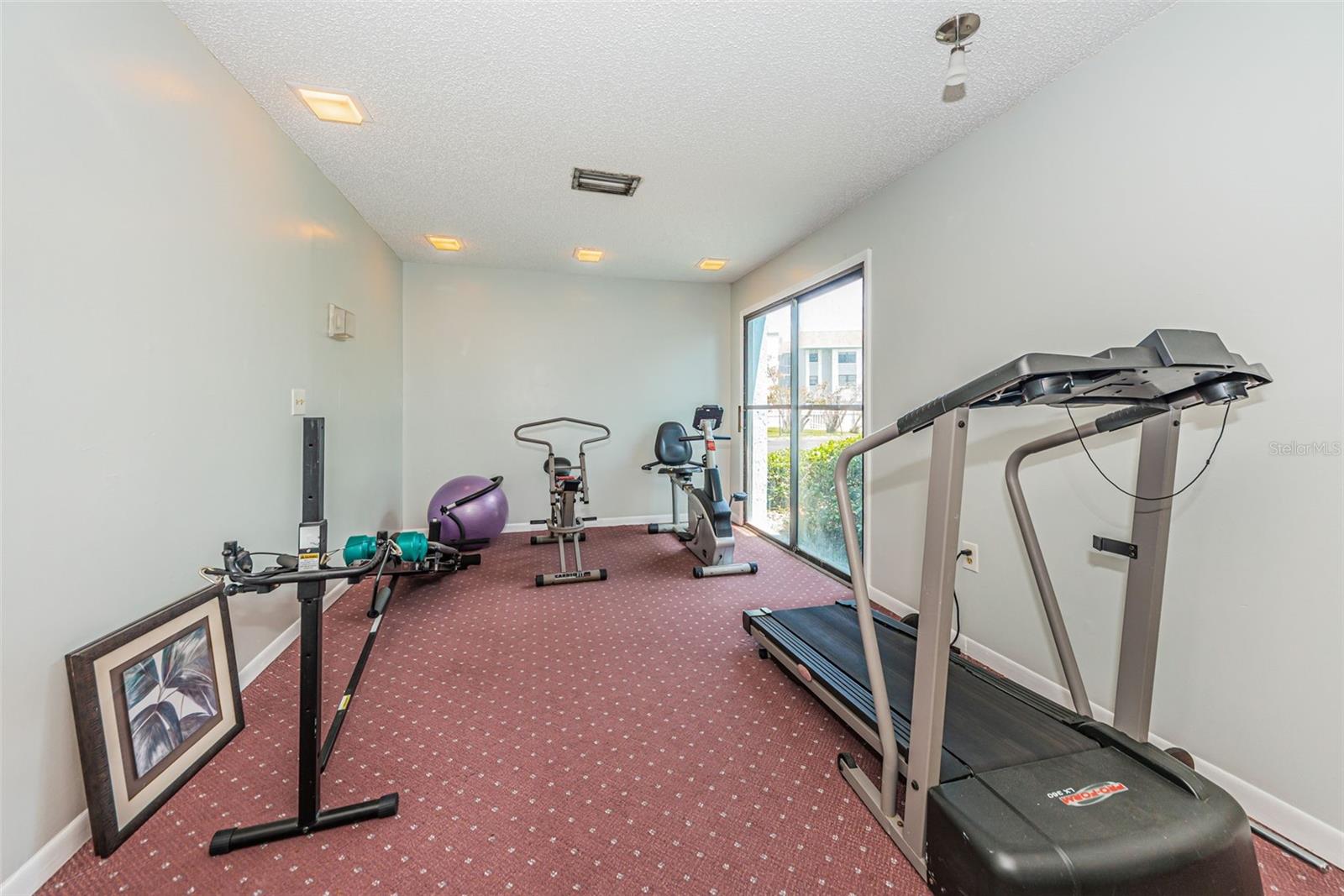 WINDRUSH COVE PH 1 CONDO - Residential