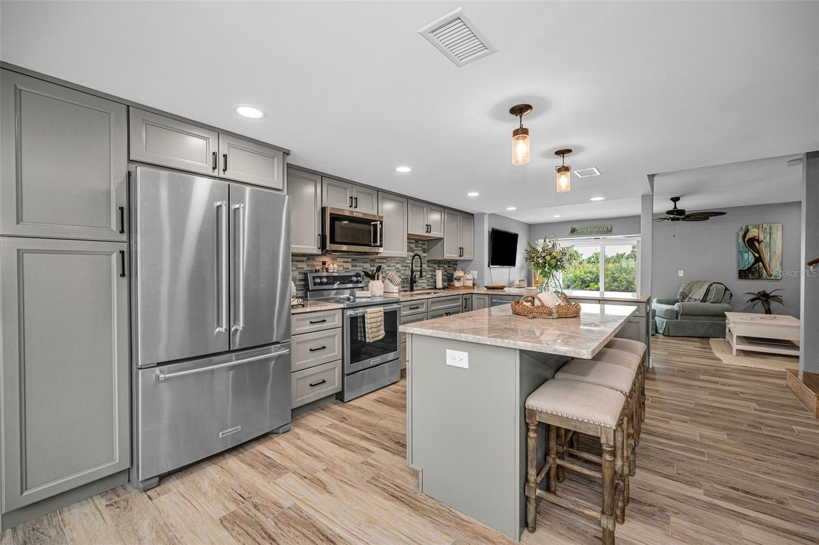 WINDRUSH COVE PH 1 CONDO - Residential