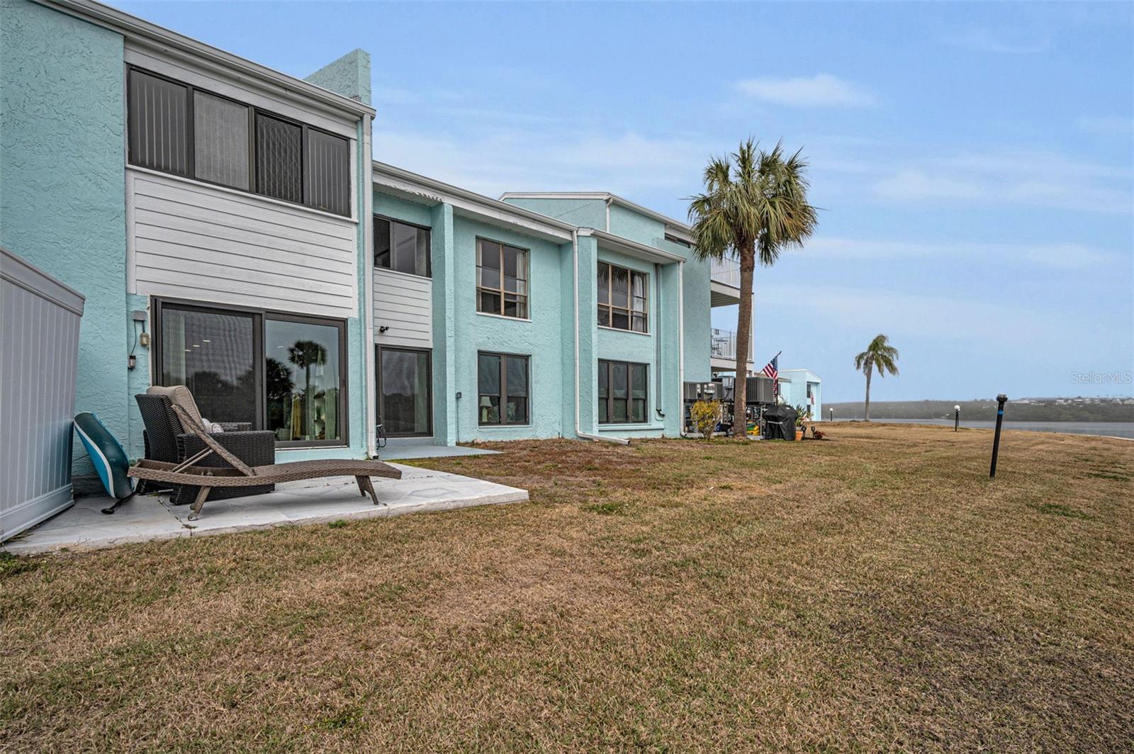 WINDRUSH COVE PH 1 CONDO - Residential