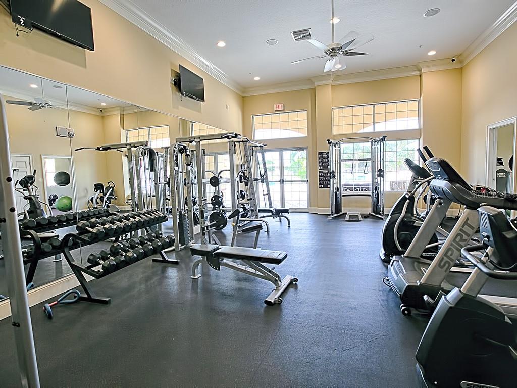 LAKESIDE LANDINGS - Residential