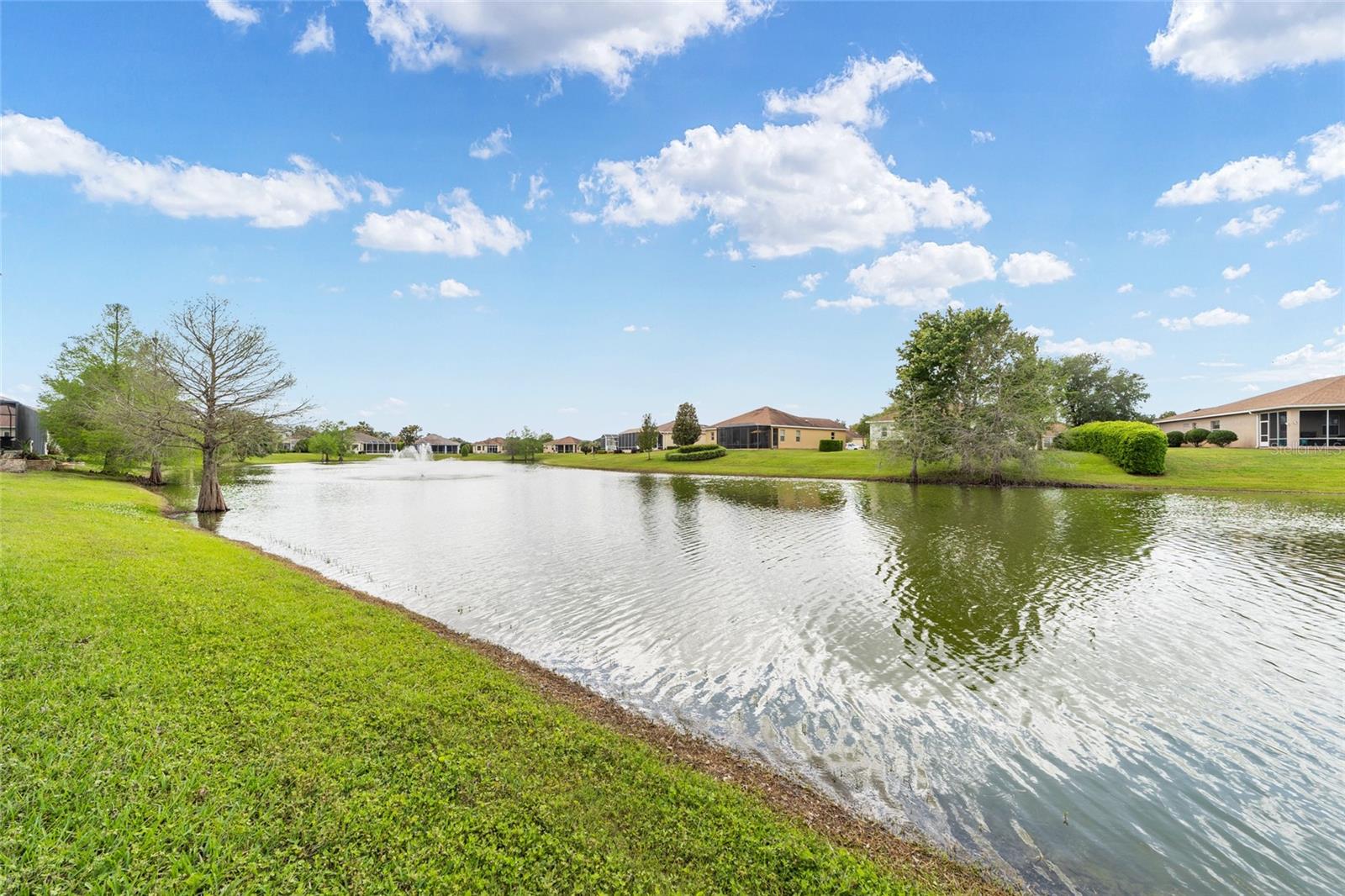 LAKESIDE LANDINGS - Residential