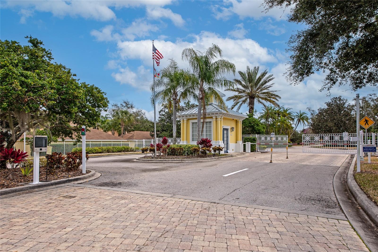 HARBORAGE ON BRADEN RIVER PH I - Residential