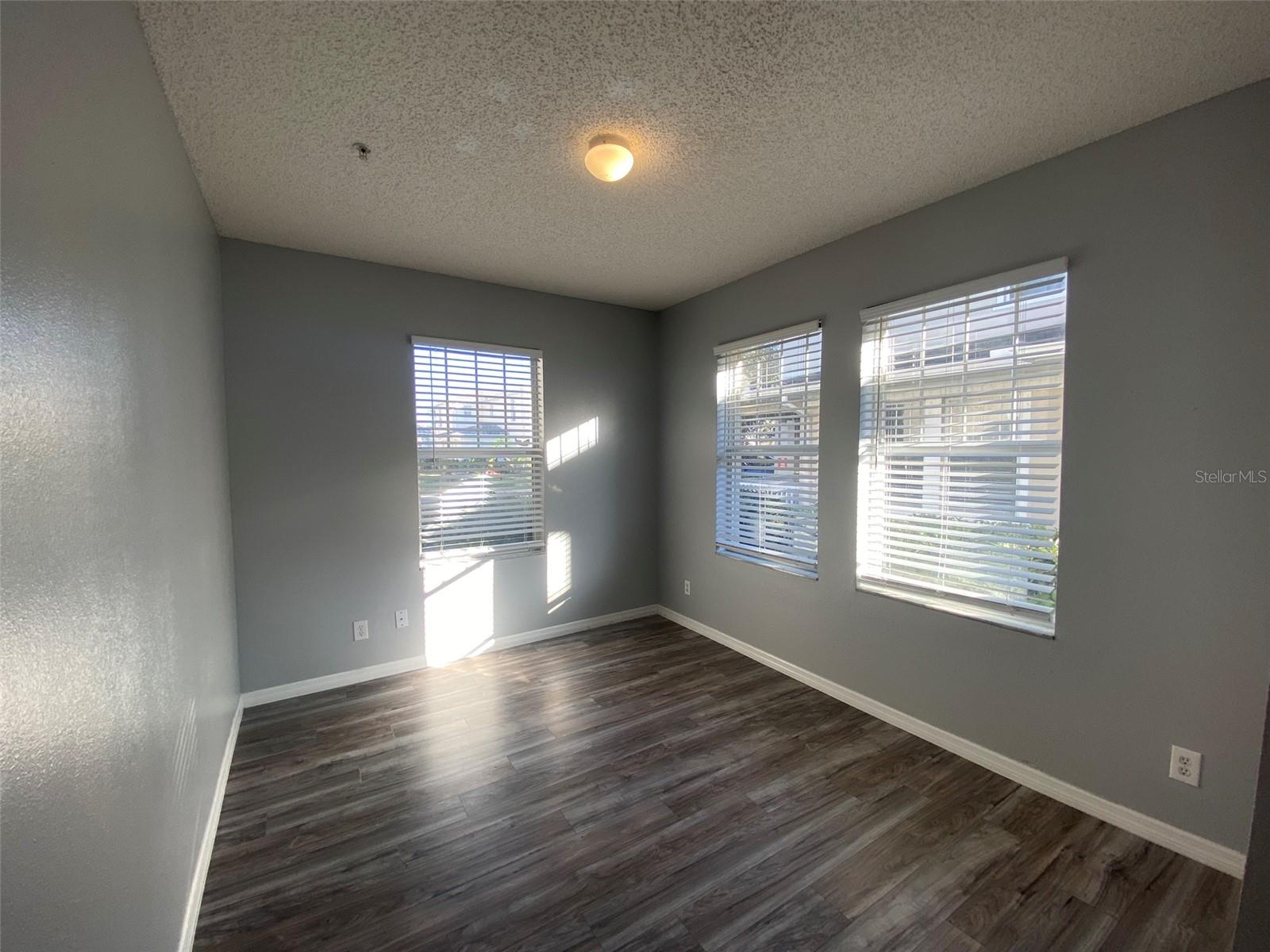 CYPRESS LAKES TWNHMS PH 2 UNIT 2 - Residential Lease